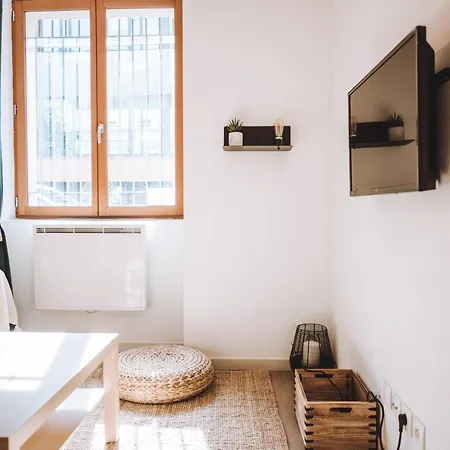 La Marquise Buchers - Appt Cosy Entre Tramway Et Metro Palais De Justice *